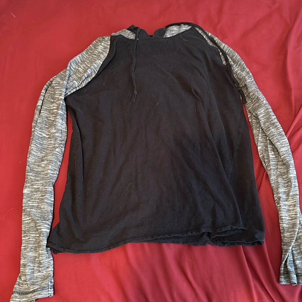 Black long sleeve - hooded shirt